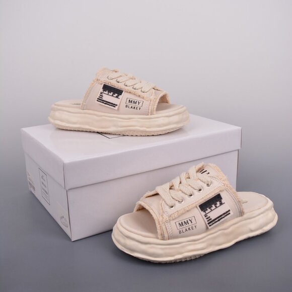 Maison MIHARA YASUHIRO Canvas Slippers